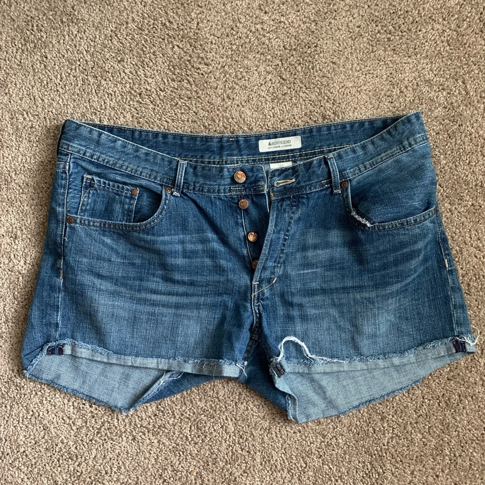 H&M Boyfriend Loose Waist/LegDenim Shorts Size 12